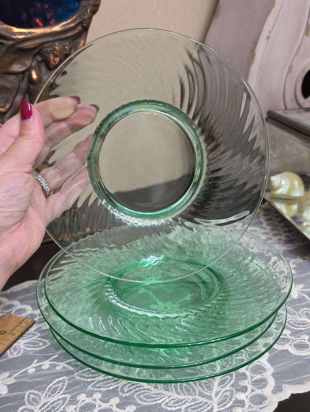 4 Anchor Hocking Block Spiral Green Optic Swirl uranium/vaseline glass 1930